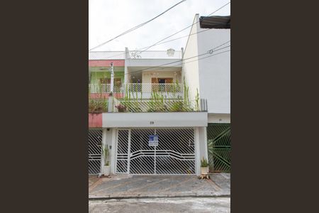 Casa para alugar com 360m², 3 quartos e 6 vagasFachada