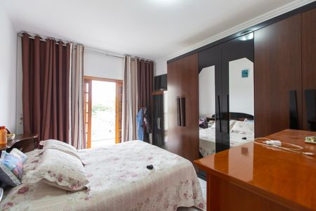 Casa para alugar com 360m², 3 quartos e 6 vagasSuíte