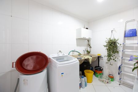 Casa para alugar com 360m², 3 quartos e 6 vagasÁrea de Serviço 2