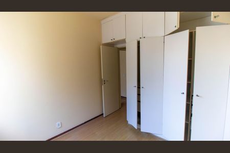 Quarto de apartamento à venda com 2 quartos, 75m² em Ingá, Niterói
