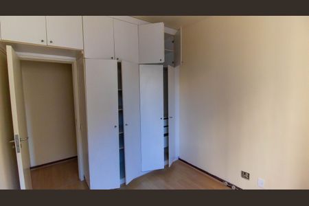 Quarto de apartamento à venda com 2 quartos, 75m² em Ingá, Niterói