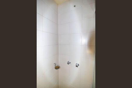 Apartamento à venda com 75m², 2 quartos e 1 vaga Apartamento à venda com 75m², 2 quartos e 1 vagaBanheiro