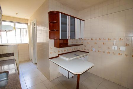 Apartamento à venda com 75m², 2 quartos e 1 vaga Apartamento à venda com 75m², 2 quartos e 1 vagaCozinha