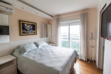 Apartamento à venda com 156m², 3 quartos e 3 vagasSuíte 1