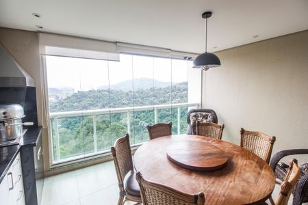 Apartamento à venda com 156m², 3 quartos e 3 vagasVaranda gourmet