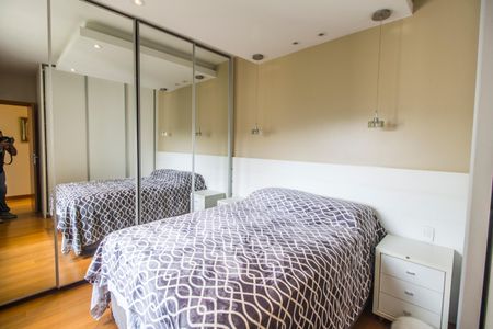 Apartamento à venda com 156m², 3 quartos e 3 vagasSuíte 3