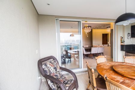 Apartamento à venda com 156m², 3 quartos e 3 vagasVaranda gourmet