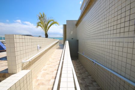 Área comum - Piscina de apartamento para alugar com 1 quarto, 55m² em Guilhermina, Praia Grande