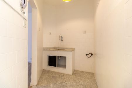 Cozinha de apartamento para alugar com 1 quarto, 47m² em Praça da Bandeira, Rio de Janeiro