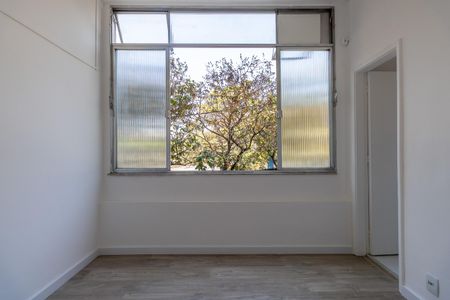 Apartamento para alugar com 47m², 1 quarto e sem vaga Apartamento para alugar com 47m², 1 quarto e sem vagaSuíte