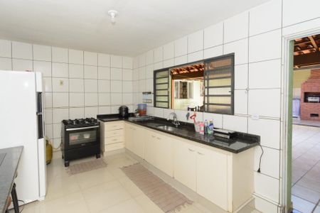 Casa à venda com 213m², 3 quartos e 4 vagas Casa à venda com 213m², 3 quartos e 4 vagasCozinha
