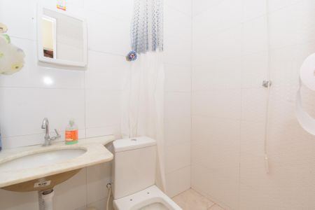 Casa à venda com 213m², 3 quartos e 4 vagas Casa à venda com 213m², 3 quartos e 4 vagasBanheiro 1