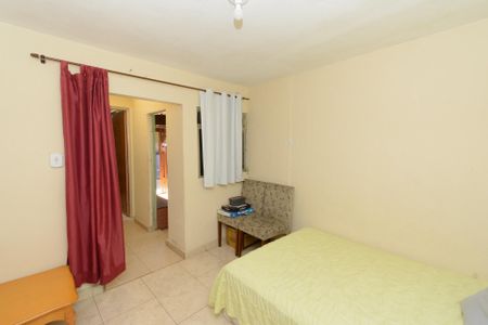 Casa à venda com 213m², 3 quartos e 4 vagas Casa à venda com 213m², 3 quartos e 4 vagasQuarto 4