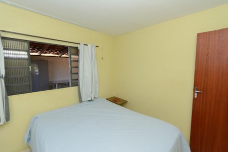 Casa à venda com 213m², 3 quartos e 4 vagas Casa à venda com 213m², 3 quartos e 4 vagasQuarto 1