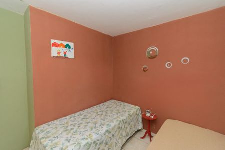 Casa à venda com 213m², 3 quartos e 4 vagas Casa à venda com 213m², 3 quartos e 4 vagasQuarto 3