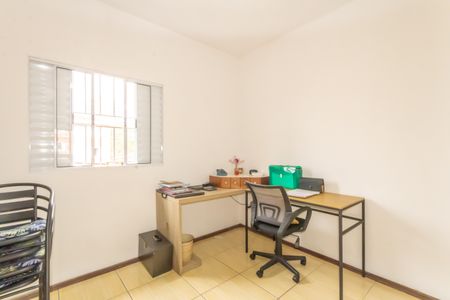 Casa à venda com 198m², 3 quartos e 2 vagasQuarto 1