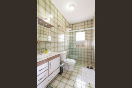 Casa à venda com 198m², 3 quartos e 2 vagasBanheiro Social