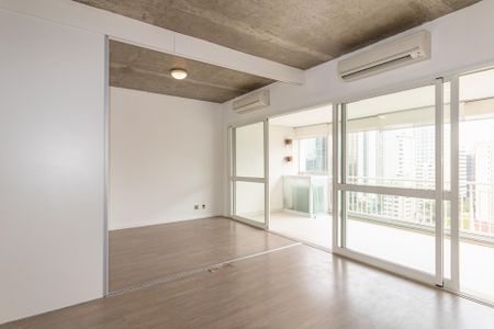 Apartamento para alugar com 70m², 1 quarto e 1 vaga Apartamento para alugar com 70m², 1 quarto e 1 vagaSala