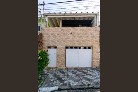 Casa à venda com 125m², 2 quartos e 1 vagaFachada