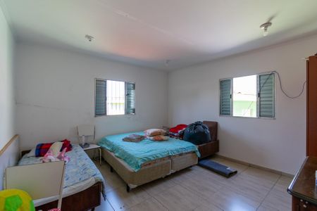 Casa à venda com 125m², 2 quartos e 1 vagaQuarto da Edícula