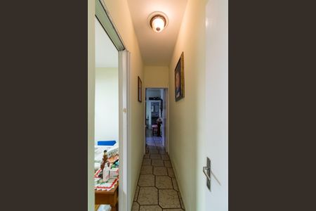 Casa à venda com 125m², 2 quartos e 1 vagaCorredor