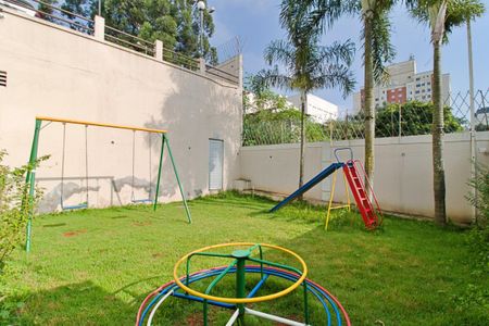 Apartamento para alugar com 120m², 3 quartos e 2 vagas Apartamento para alugar com 120m², 3 quartos e 2 vagasÁrea comum - Playground