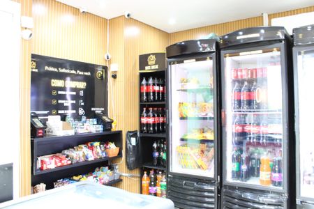 Studio à venda com 23m², 1 quarto e sem vagaMinimercado