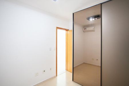 Apartamento para alugar com 125m², 2 quartos e 2 vagasSuíte