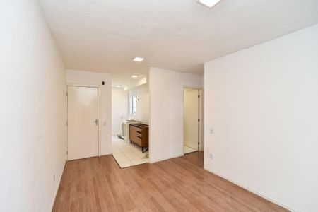 Sala de apartamento à venda com 2 quartos, 40m² em Mário Quintana, Porto Alegre