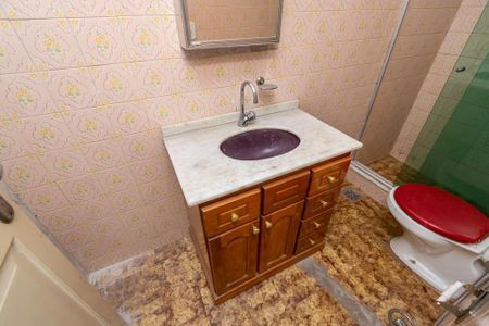 Apartamento para alugar com 60m², 2 quartos e sem vagaBanheiro