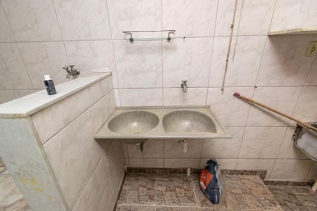 Apartamento para alugar com 60m², 2 quartos e sem vagaÁrea de Serviço