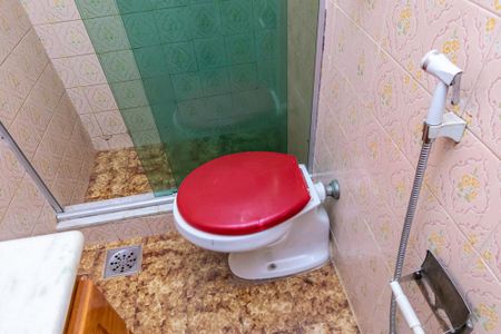 Apartamento para alugar com 60m², 2 quartos e sem vagaBanheiro