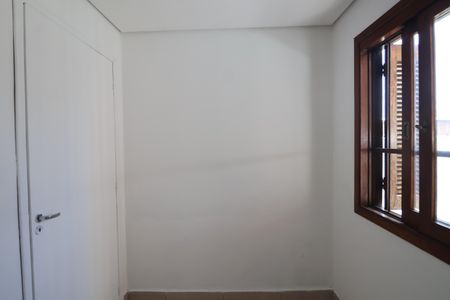 Quarto 2 de casa à venda com 2 quartos, 78m² em Olaria, Canoas