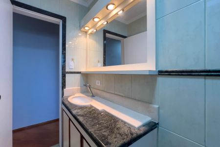 Apartamento para alugar com 73m², 2 quartos e 1 vaga Apartamento para alugar com 73m², 2 quartos e 1 vagaBanheiro