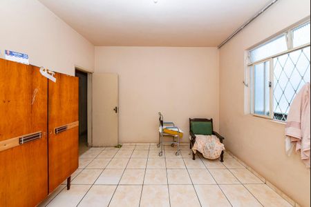 Casa à venda com 240m², 3 quartos e 2 vagas Casa à venda com 240m², 3 quartos e 2 vagasQuarto 2