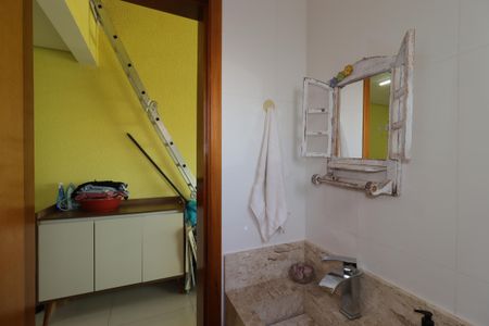 Apartamento à venda com 180m², 3 quartos e 3 vagasLavabo