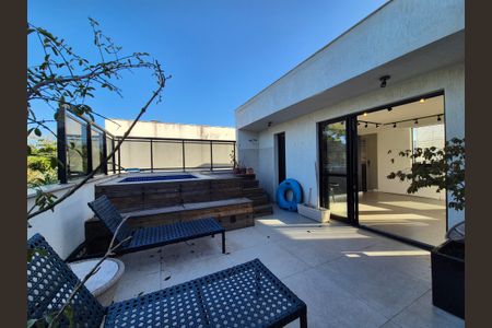 Apartamento à venda com 222m², 3 quartos e 2 vagas Apartamento à venda com 222m², 3 quartos e 2 vagasÁrea externa