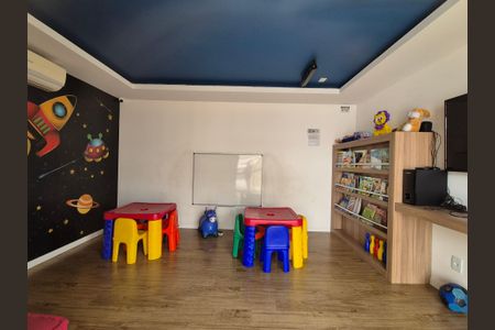 Apartamento à venda com 222m², 3 quartos e 2 vagas Apartamento à venda com 222m², 3 quartos e 2 vagasÁrea comum