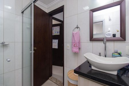Apartamento à venda com 97m², 3 quartos e 2 vagas Apartamento à venda com 97m², 3 quartos e 2 vagasBanheiro