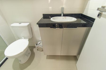 Apartamento para alugar com 28m², 1 quarto e sem vaga Apartamento para alugar com 28m², 1 quarto e sem vagaBanheiro da Suite