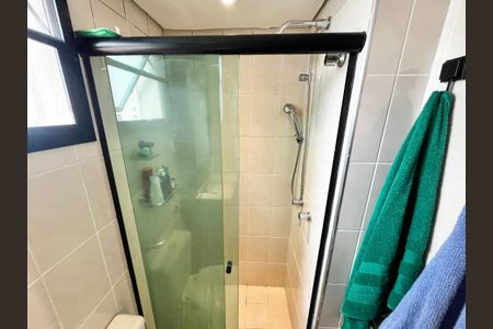 Apartamento à venda com 57m², 2 quartos e 1 vagaBanheiro Social