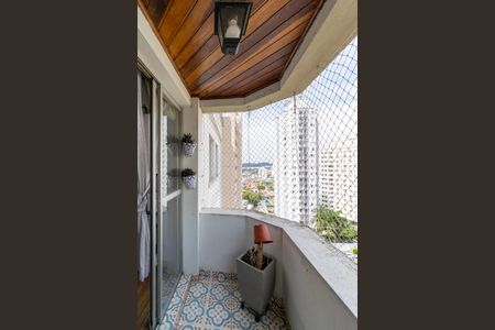 Sacada de apartamento à venda com 2 quartos, 67m² em Vila Guarani, São Paulo