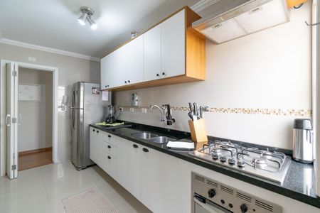 Apartamento à venda com 67m², 2 quartos e 2 vagasCozinha