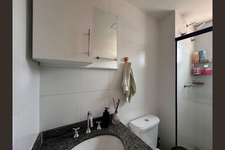 Apartamento para alugar com 72m², 2 quartos e 2 vagasBanheiro da Suíte