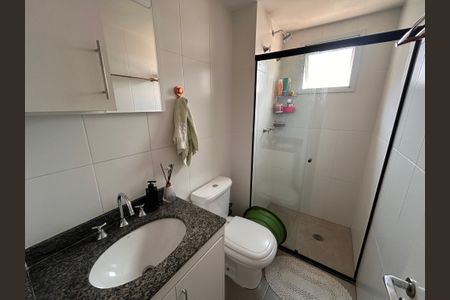 Apartamento para alugar com 72m², 2 quartos e 2 vagasBanheiro da Suíte