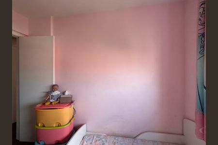 Apartamento para alugar com 72m², 2 quartos e 2 vagasQuarto