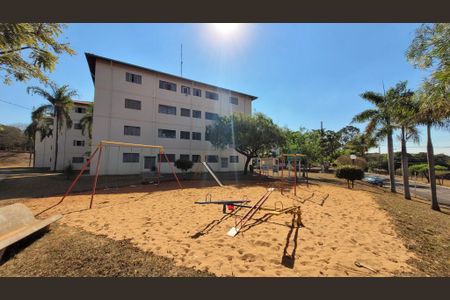 Apartamento à venda com 84m², 3 quartos e 2 vagas Apartamento à venda com 84m², 3 quartos e 2 vagasÁrea comum - Playground