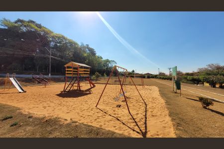 Apartamento à venda com 84m², 3 quartos e 2 vagas Apartamento à venda com 84m², 3 quartos e 2 vagasÁrea comum - Playground