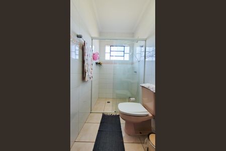 Apartamento à venda com 84m², 3 quartos e 2 vagas Apartamento à venda com 84m², 3 quartos e 2 vagasBanheiro