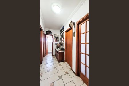 Apartamento à venda com 84m², 3 quartos e 2 vagas Apartamento à venda com 84m², 3 quartos e 2 vagasCorredor